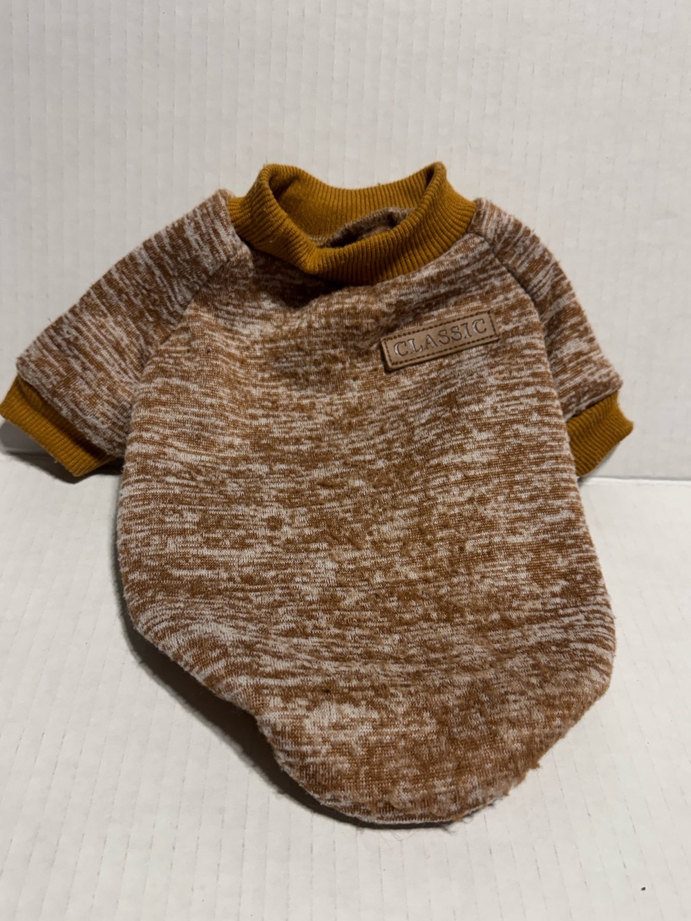 Dog sweater in Marled Brown with fleece